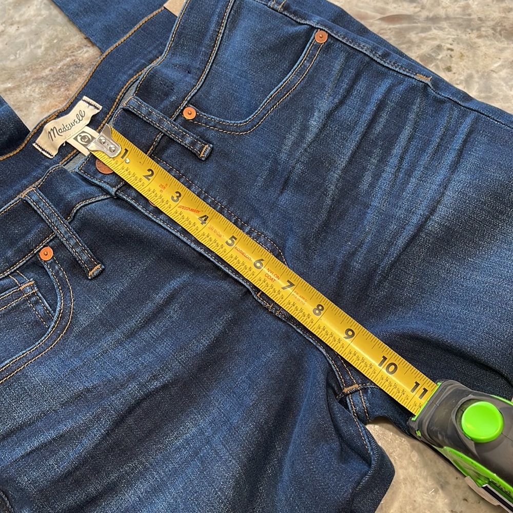 Madewell 9” Mid Rise Skinny Jeans - Picture 12 of 12